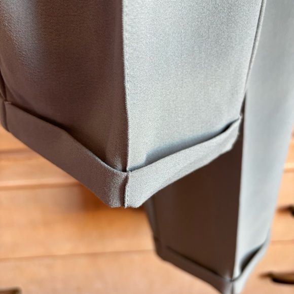 New DG2 Sage Trousers XL with Front Pintuck Seams - Picture 3 of 7